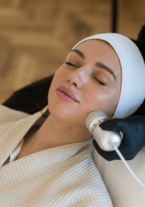 Yazgülü Güzellik Vip, Fokuslu Ultrason (Hifu), İğnesi̇z Mezoterapi̇, Hydrafacial, Cilt Bakımı, Leke Bakımı, Akne Bakımı, Dermapen, Derpameel, Koza Bakımı, Pumpkin Peel Maskesi, İnci Tozu Maskesi, Vital C Bakımı, Afrodit Bakımı, Hollywood Bakımı, Östrojen Bakımı, Makyaj, Profesyonel Makyaj, Gelin Makyajı, Kaş & Kirpik Tasarımı, 3d Kil Tekni̇ği̇ İle Kaş Kontürü, Klasi̇k Kaş Tasarımı, Kaş Lami̇nasyonu, Yumi̇ Lashes (Ki̇rpi̇k Li̇fti̇ng), İpek Ki̇rpi̇k, El & Ayak Estetiği,Protez Tırnak, Kalıcı Oje, Medi̇kal Mani̇kür Pedi̇kür, Aqua Manikür, Batık Tırnak & Nasır Tedavi̇si̇, Klasi̇k Mani̇kür-Pedi̇kür, Epilasyon & Depilasyon, Buz Başlıklı Epilasyon, İğneli Epilasyon, Sir Depilasyon, Bölgesel İncelme, Lenf Drenaj, G5 Masajı, Radyo Frekans, Umexslim, Bodyslim, Selülit Masajı, Masaj Programları, Taş Masajı, Refleksoloji̇ Masajı
